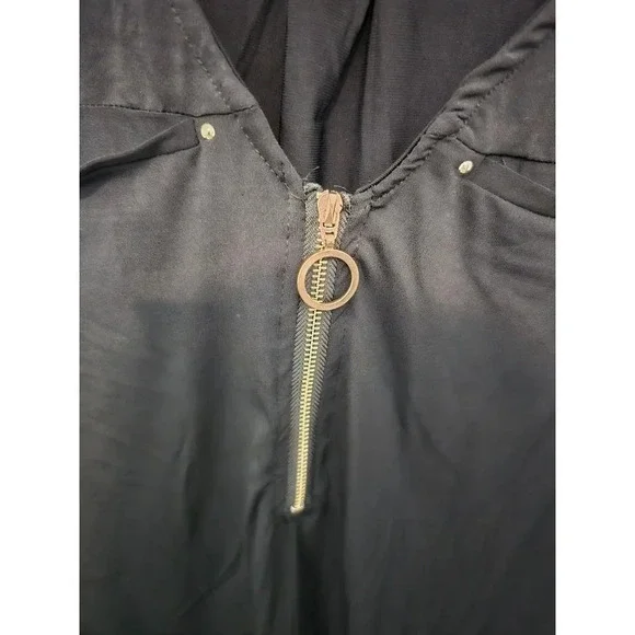 Black Zipper XL Blouse - Picture 8 of 8